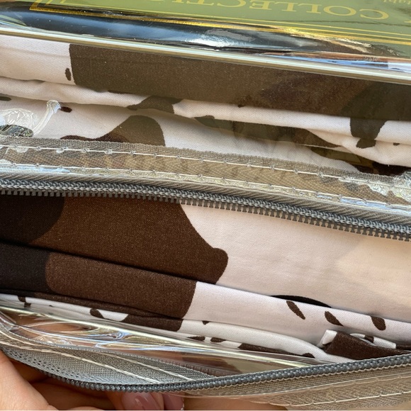 New Queen size 4PCS bed sheet set, deep pocket,cow print - Picture 2 of 3